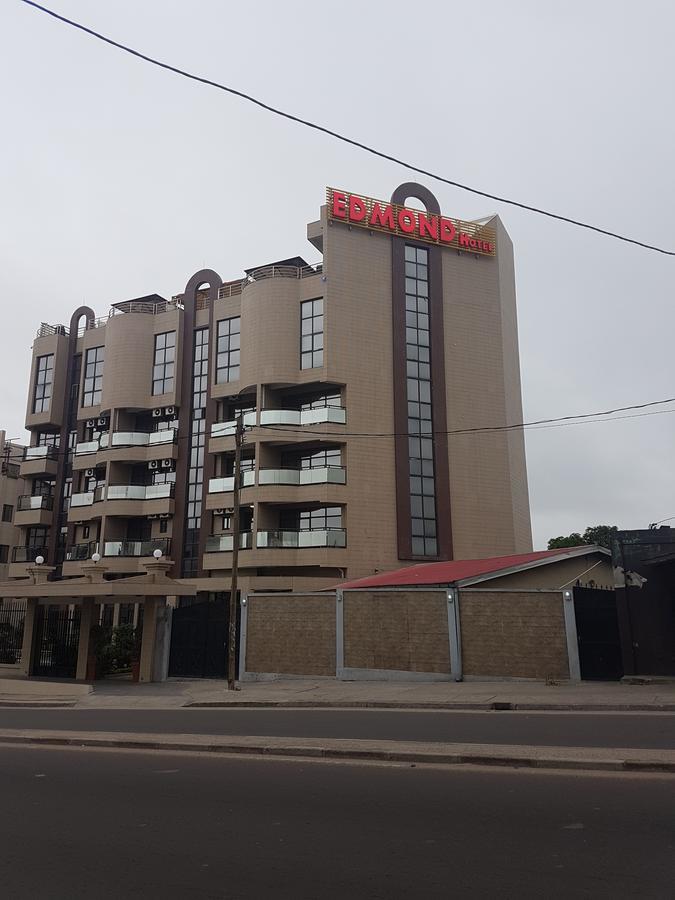 Edmond Hotel Brazzaville Dış mekan fotoğraf