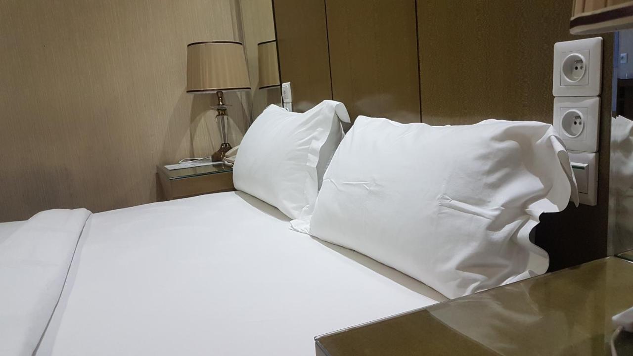 Edmond Hotel Brazzaville Dış mekan fotoğraf