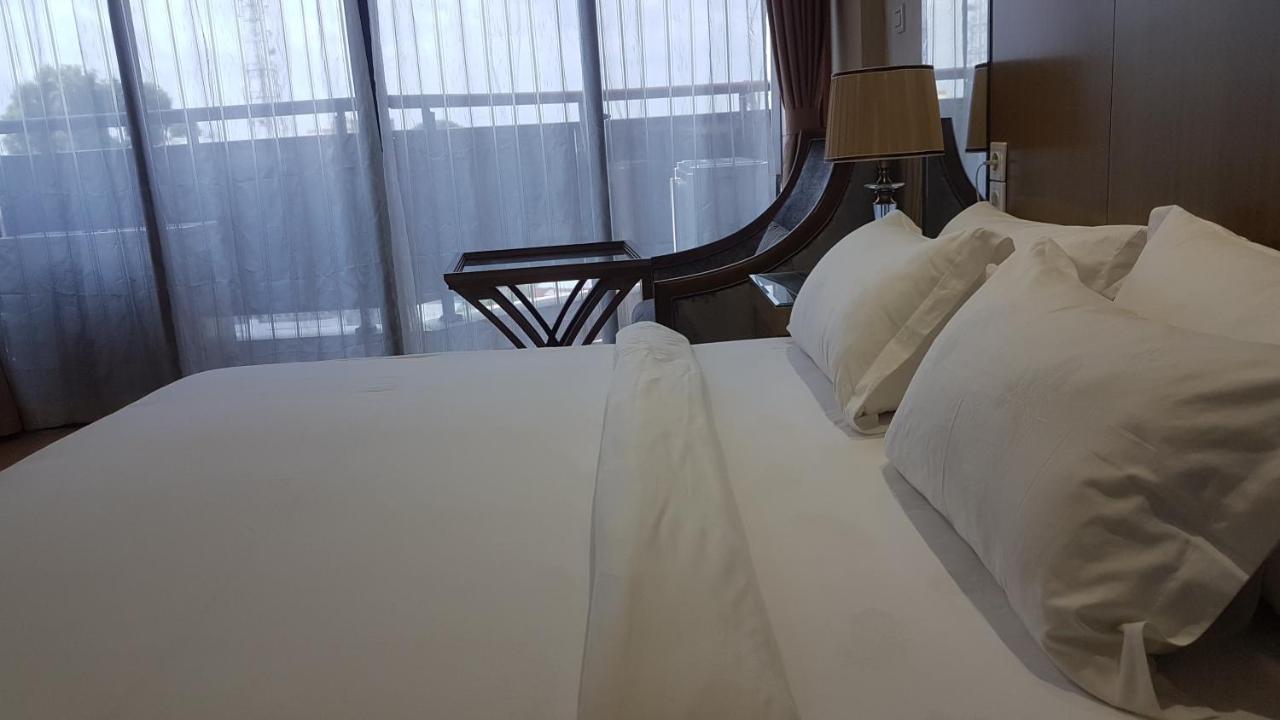 Edmond Hotel Brazzaville Dış mekan fotoğraf