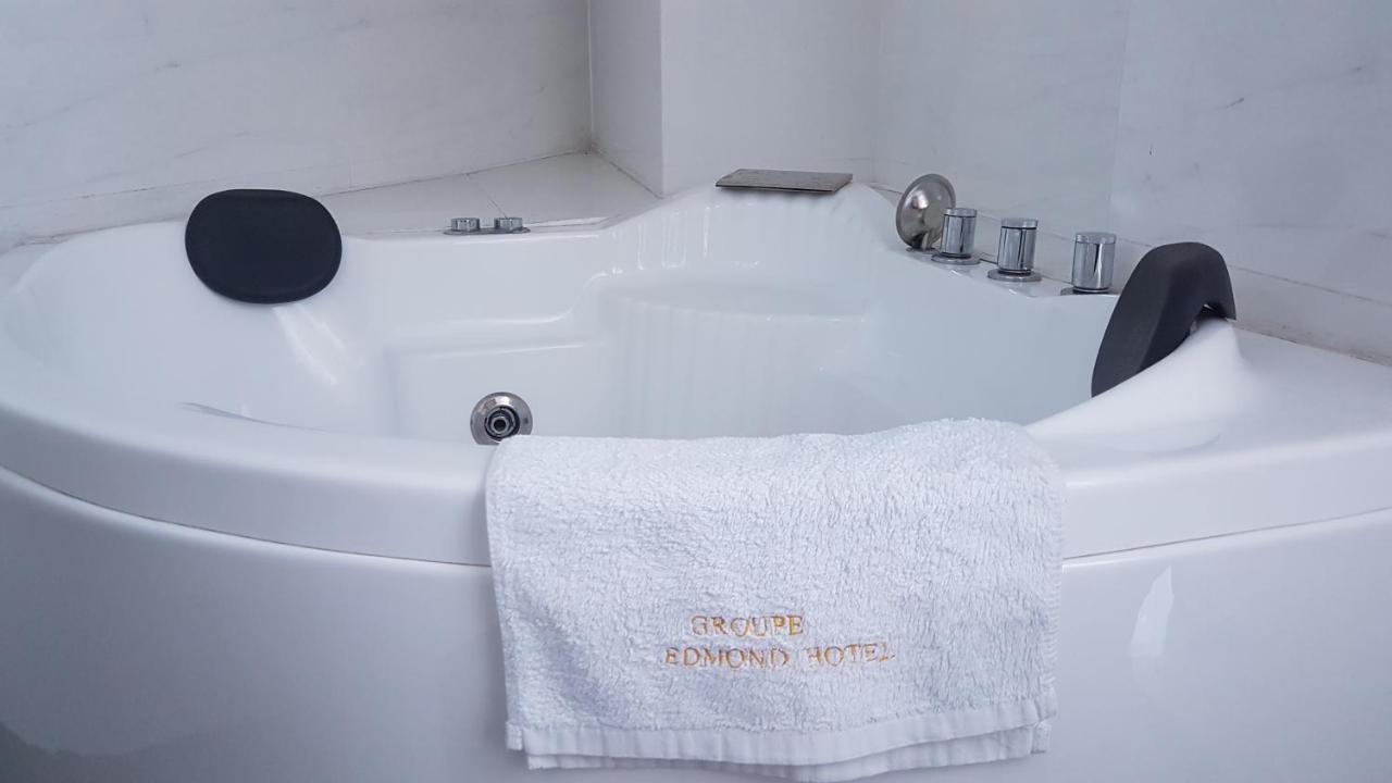 Edmond Hotel Brazzaville Dış mekan fotoğraf