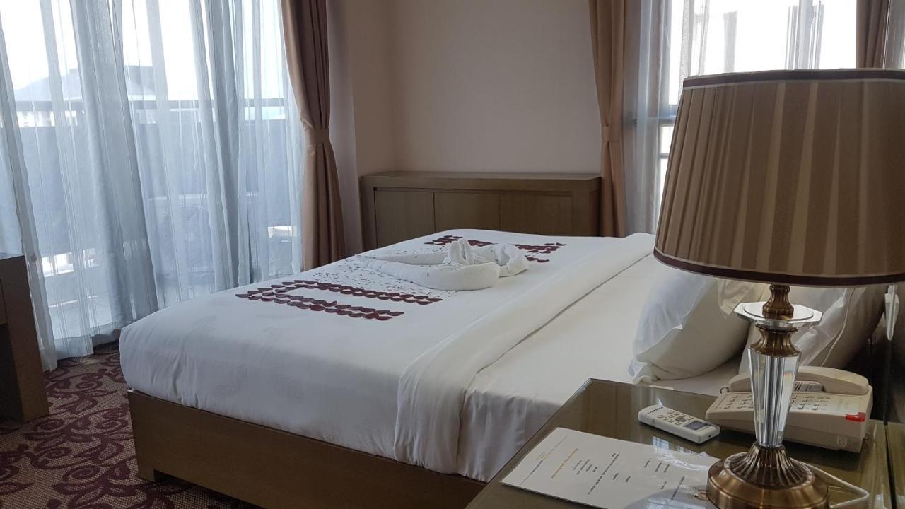 Edmond Hotel Brazzaville Dış mekan fotoğraf