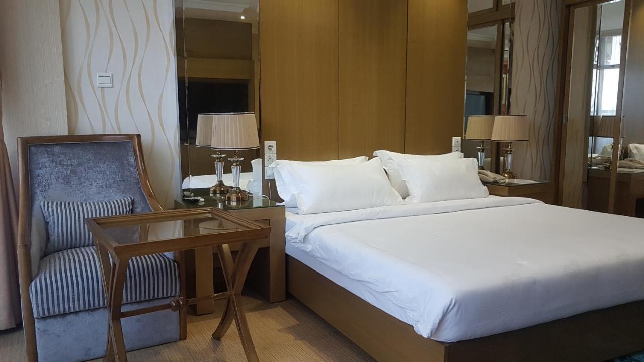 Edmond Hotel Brazzaville Dış mekan fotoğraf