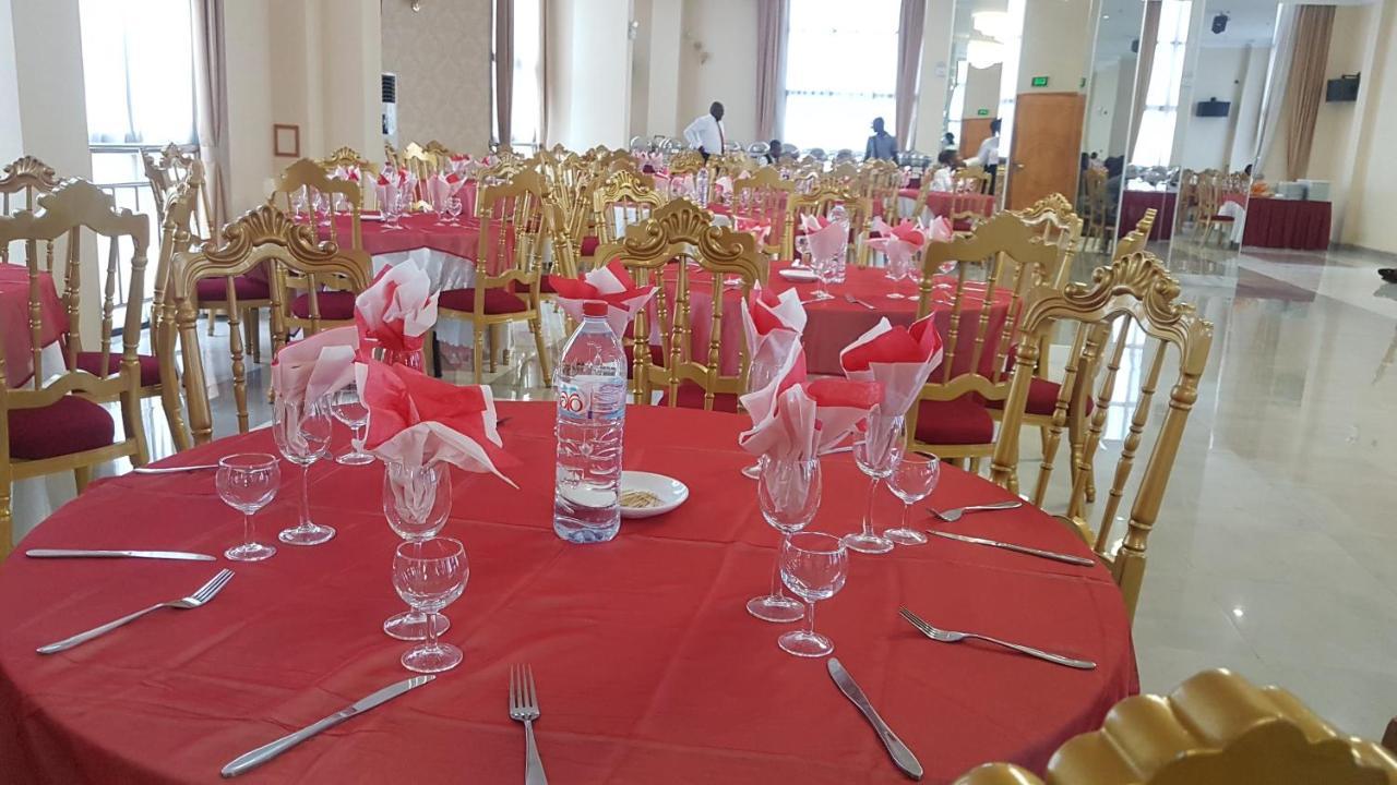Edmond Hotel Brazzaville Dış mekan fotoğraf